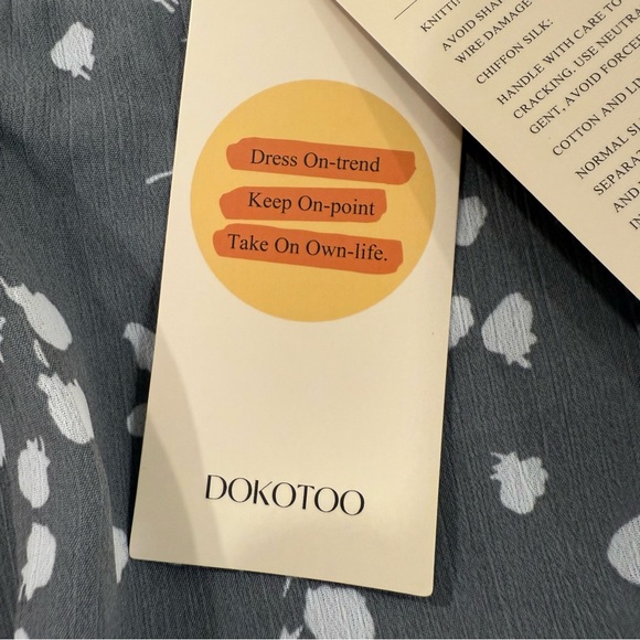 5 for $25! DOKOTOO Casual V Neck Alicia Floral Print Smocked Chiffon Blouse - Picture 13 of 14